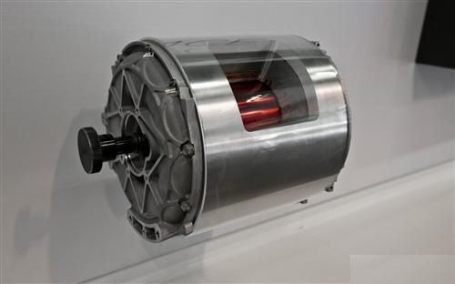 特斯拉用的是什么驅動電機？